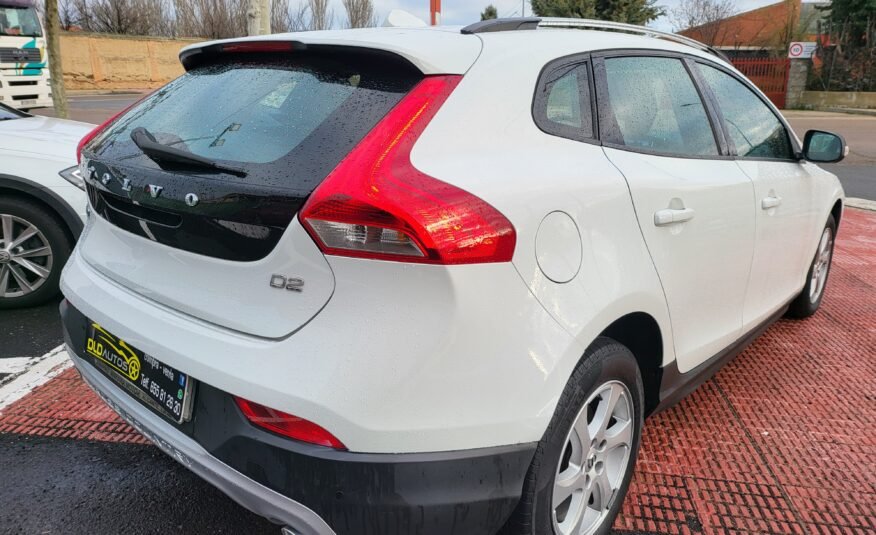 VOLVO V 40 Cross Country 2.0 D2 Cross Country