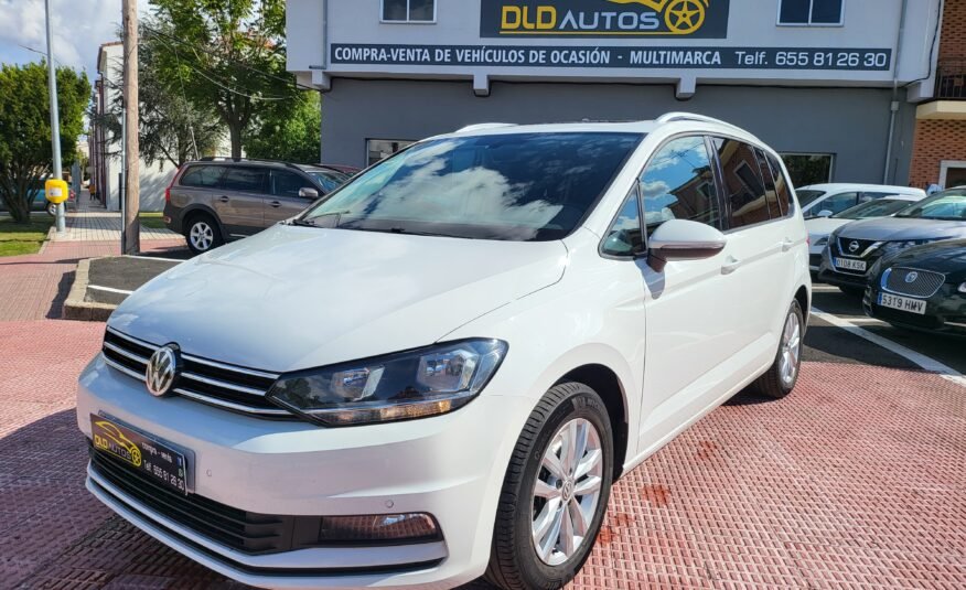 VOLKSWAGEN Touran 1.6 TDI SPORT 7 PLAZAS