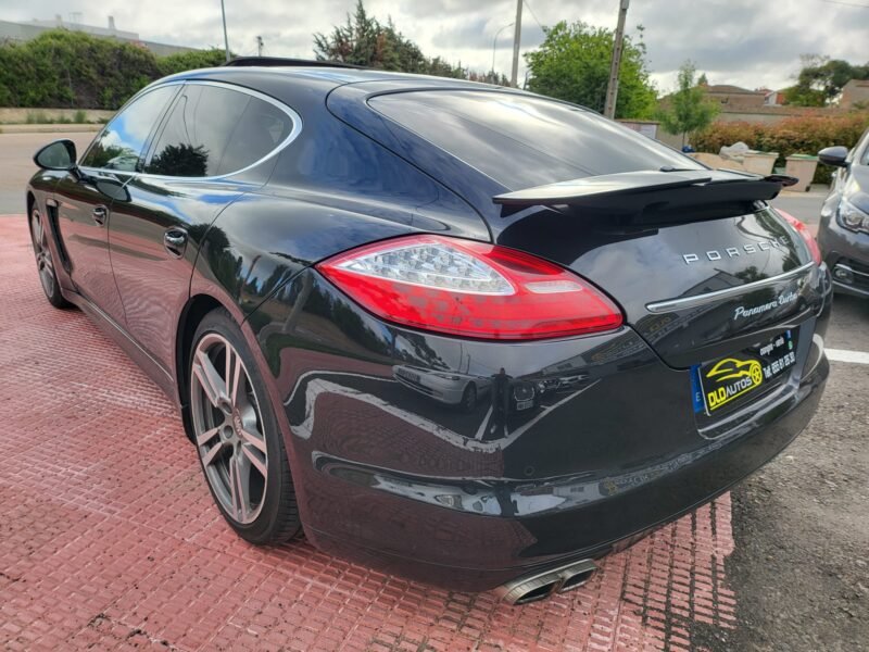 PORSCHE Panamera TURBO