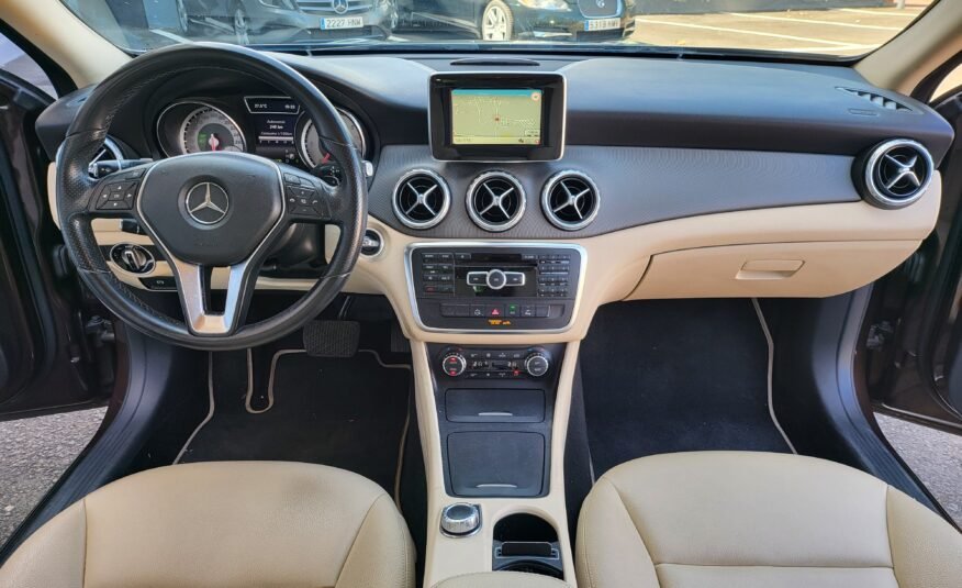 MERCEDES GLA 200 CDI URBAN