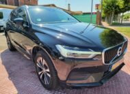 VOLVO XC60 D4 MOMENTUM AUT