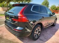 VOLVO XC60 D4 MOMENTUM AUT