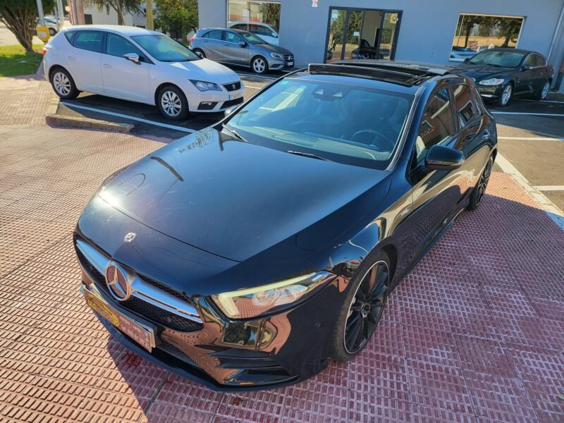 MERCEDES-BENZ A 35 AMG 4 MATIC