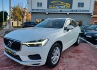 VOLVO XC60 2.0 D4 AWD Momentum Auto 5p.