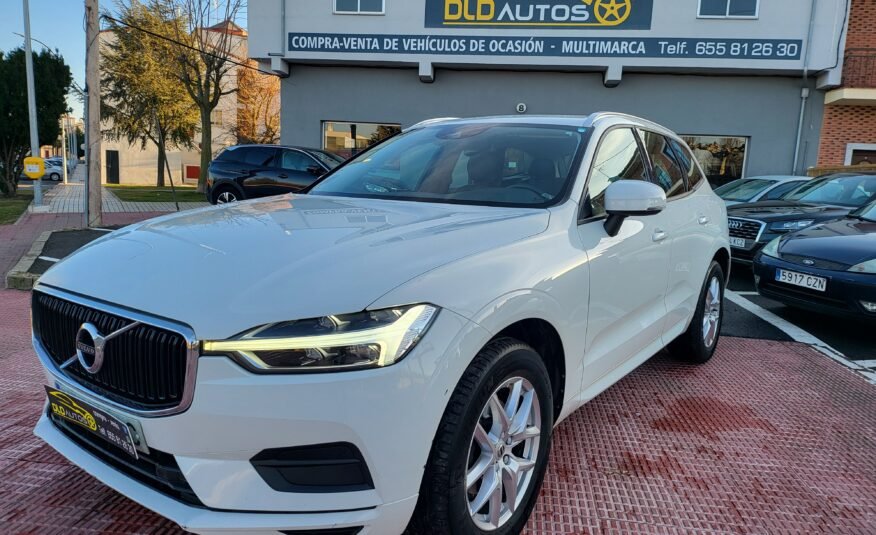 VOLVO XC60 2.0 D4 AWD Momentum Auto 5p.