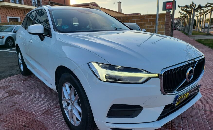 VOLVO XC60 2.0 D4 AWD Momentum Auto 5p.