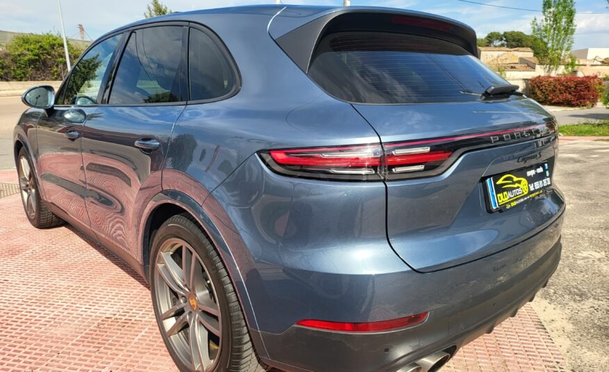 PORSCHE Cayenne S