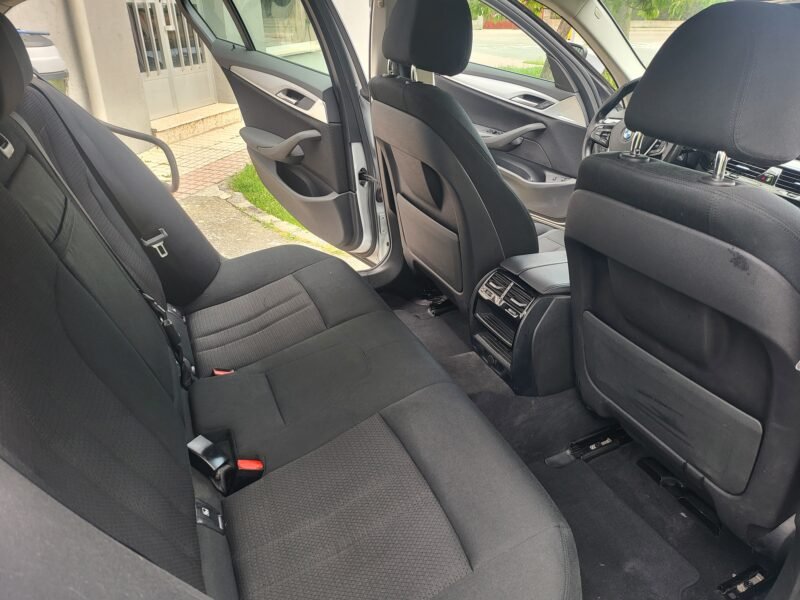 BMW 530 E BERLINA