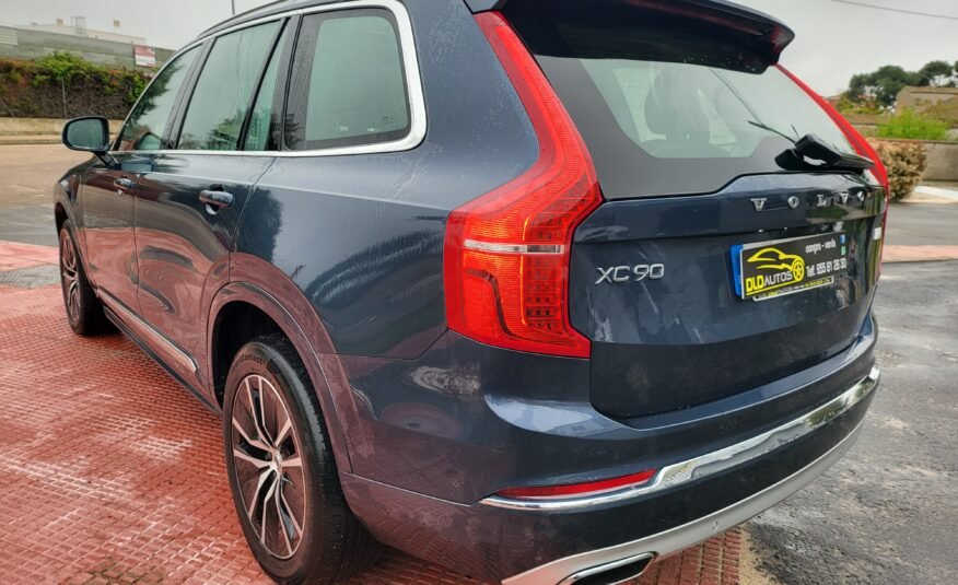 VOLVO XC90 2.0 T8 AWD Momentum Auto 5p.