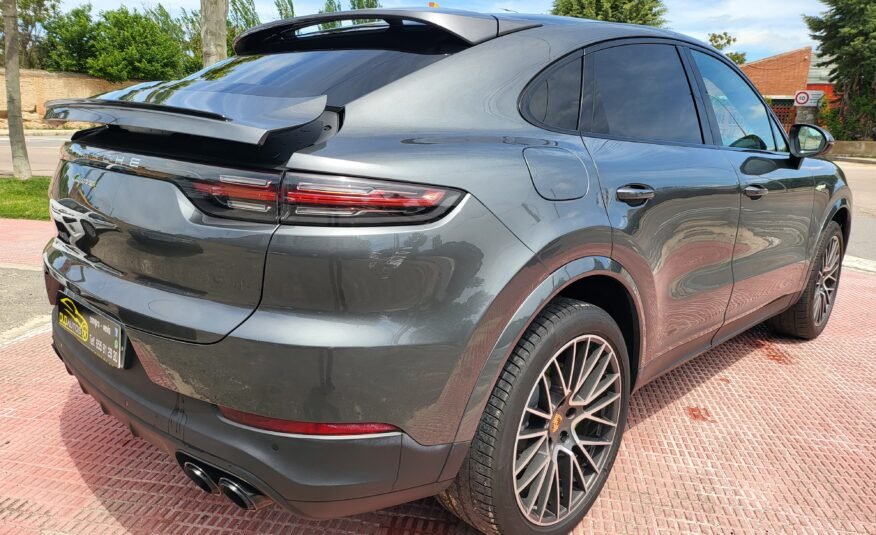 PORSCHE CAYENNE COUPE Hybrid