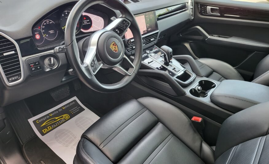 PORSCHE CAYENNE COUPE Hybrid