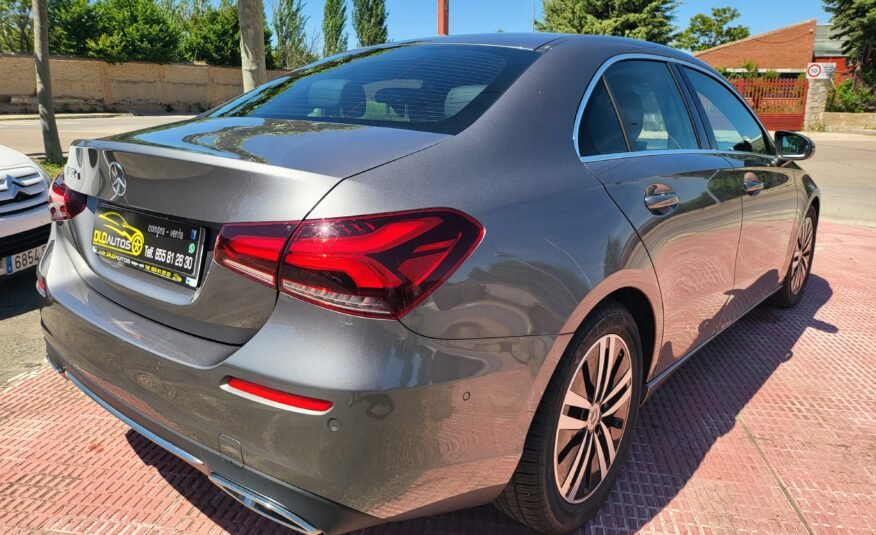 MERCEDES A 180 SEDAN