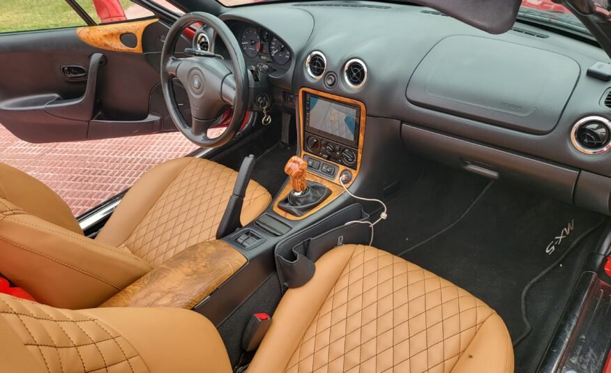 MAZDA MX5 1.8 I