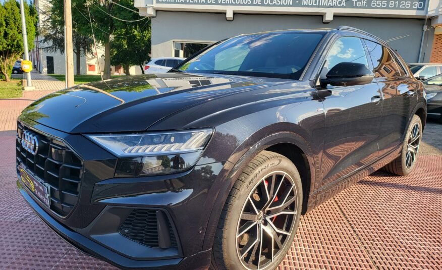 AUDI Q8 60 TFSI e. BLACK EDITION