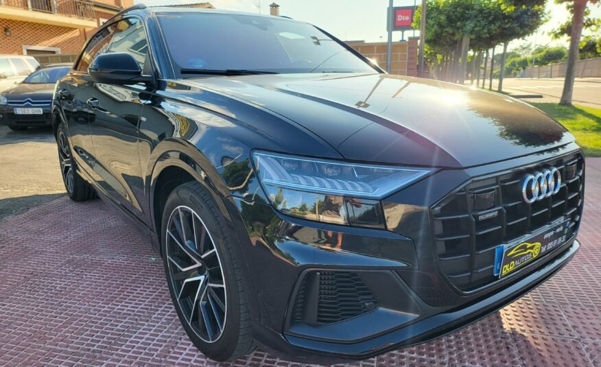 AUDI Q8 60 TFSI e. BLACK EDITION