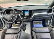 VOLVO XC 60 B4 R DESING