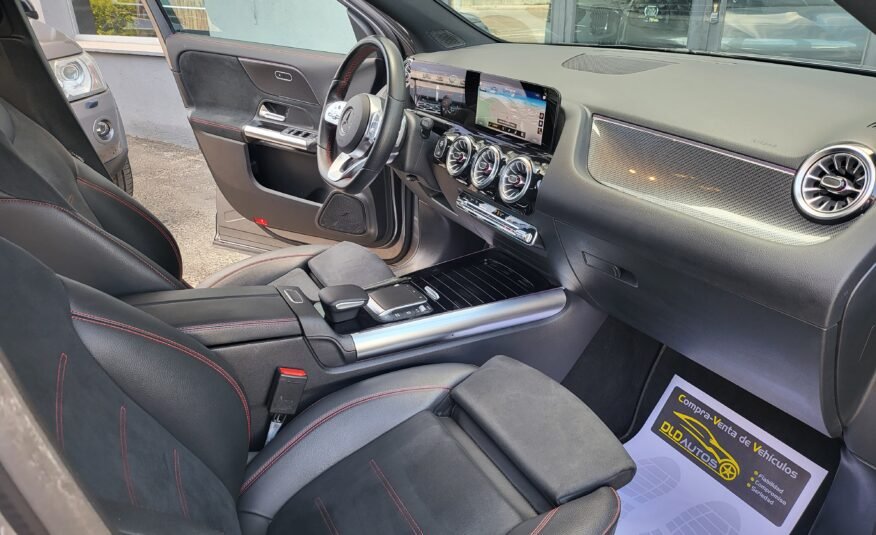MERCEDES-BENZ GLA 200 D AMG