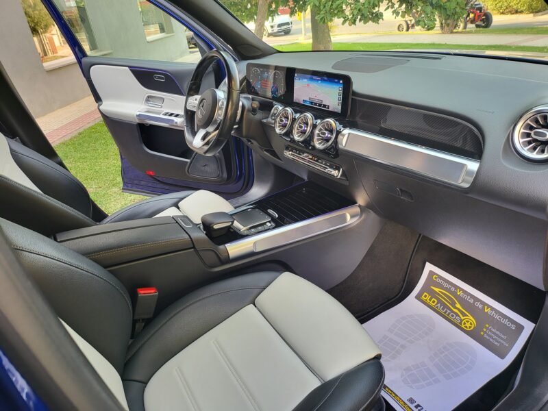 MERCEDES-BENZ GLB 200 CDI AMG