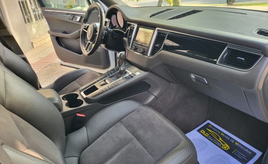 PORSCHE Macan S