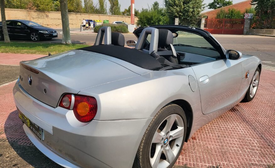 BMW Z4 2.2i