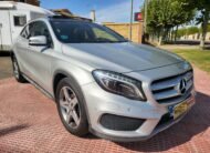 MERCEDES-BENZ GLA 200 AMG