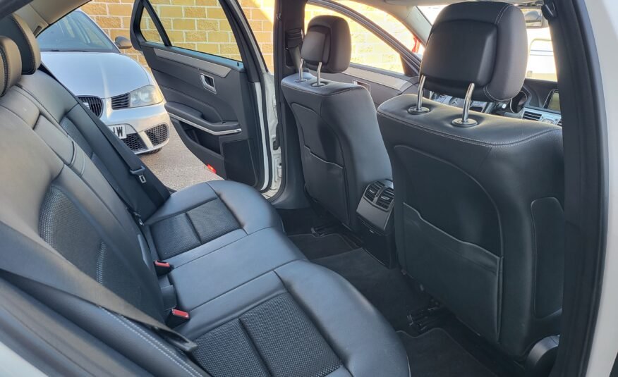 MERCEDES-BENZ E 220 D
