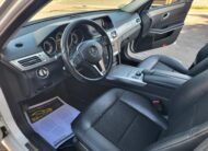 MERCEDES-BENZ E 220 D