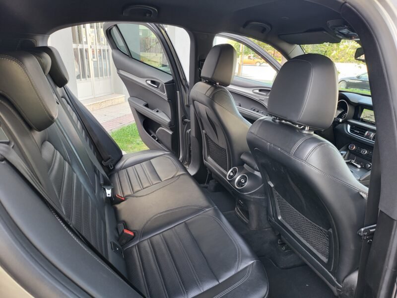 ALFA ROMEO STELVIO Q4
