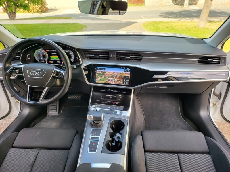 AUDI A6 50 TFSIe quattro S tronic Sport 4p