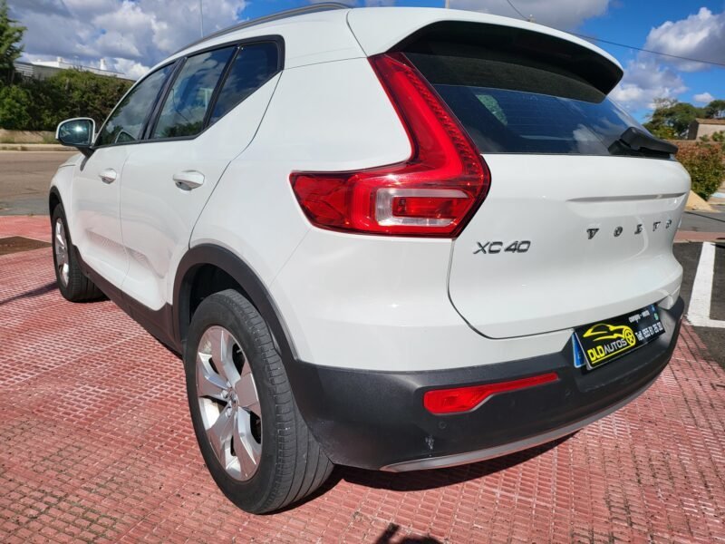 VOLVO XC40 D3 BUSINES PLUS