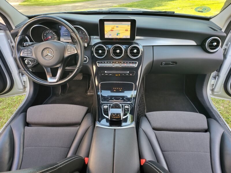 MERCEDES-BENZ CLASE C 220 AVANGARDE