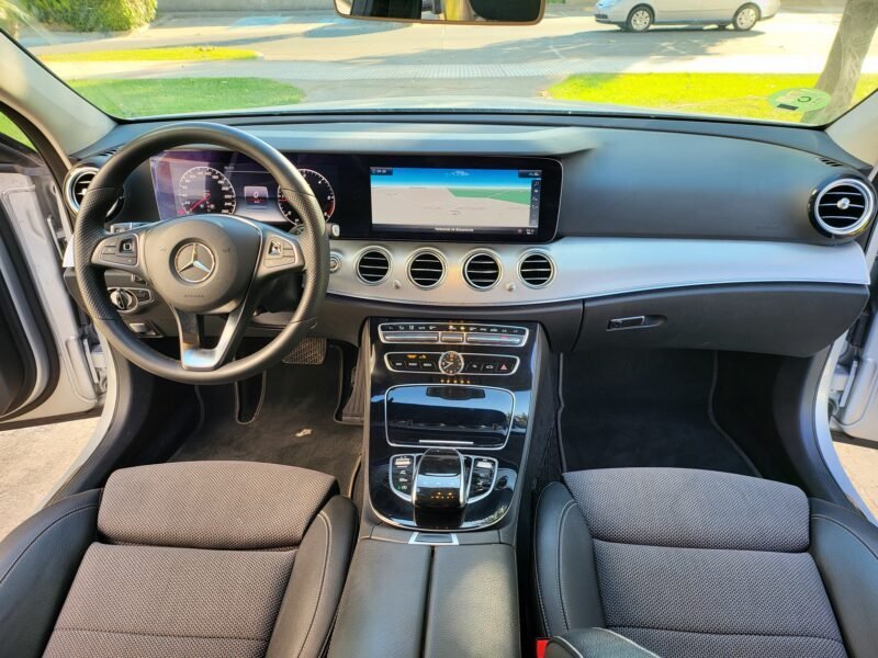 MERCEDES-BENZ CLASE E 220 AMG ESTATE