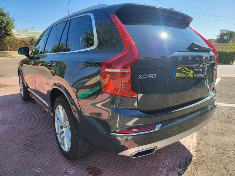 VOLVO XC90 T8 inscripción