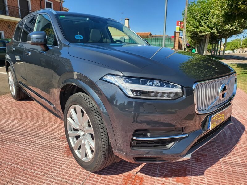 VOLVO XC90 T8 inscripción