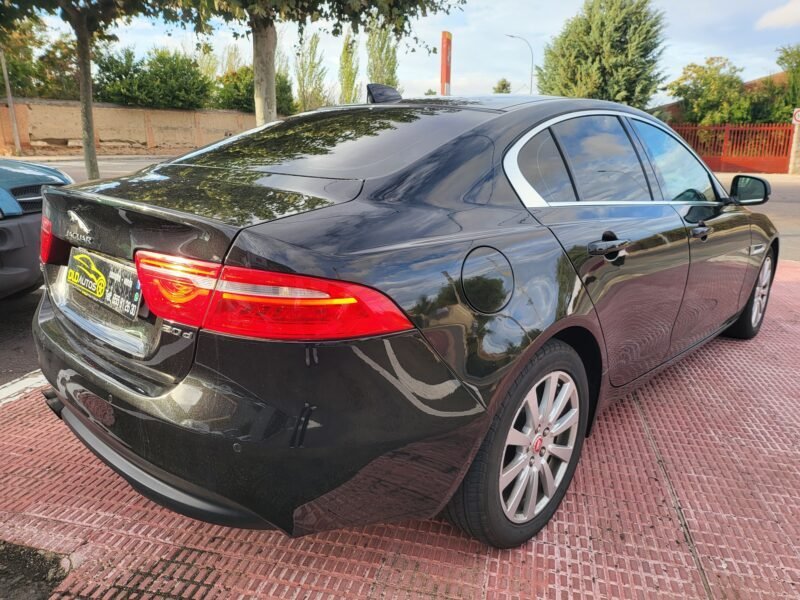 JAGUAR XE 200 D