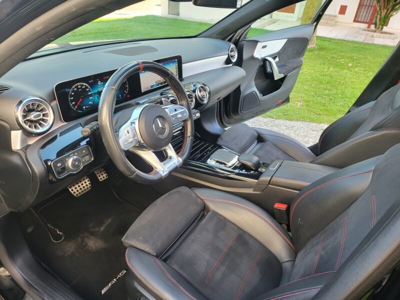 MERCEDES-BENZ CLASE A 35 AMG 4 MATIC