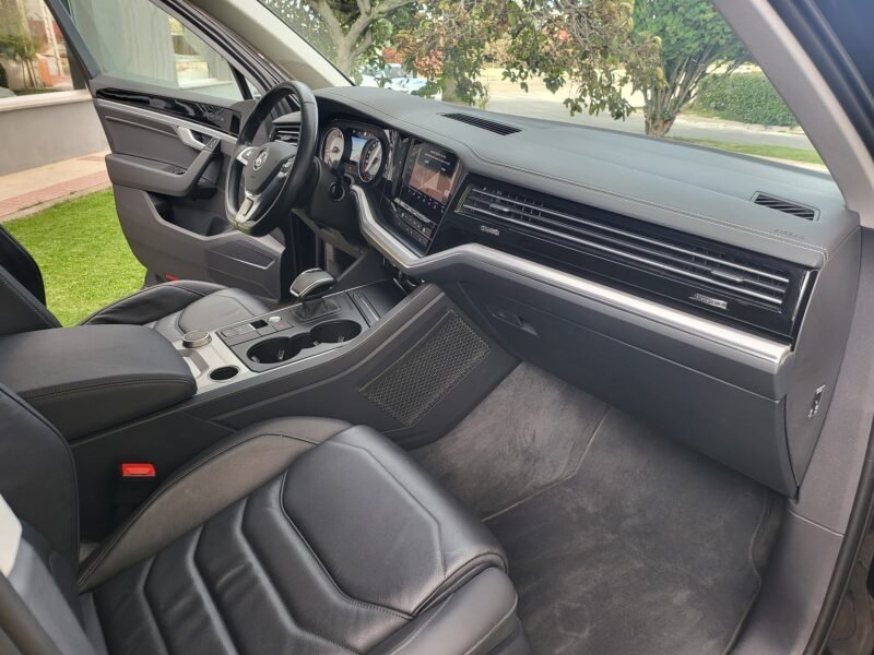 VOLKSWAGEN TOUAREG Premium Atm 3.0 TDI 170kW(231CV)Tip 4Mot