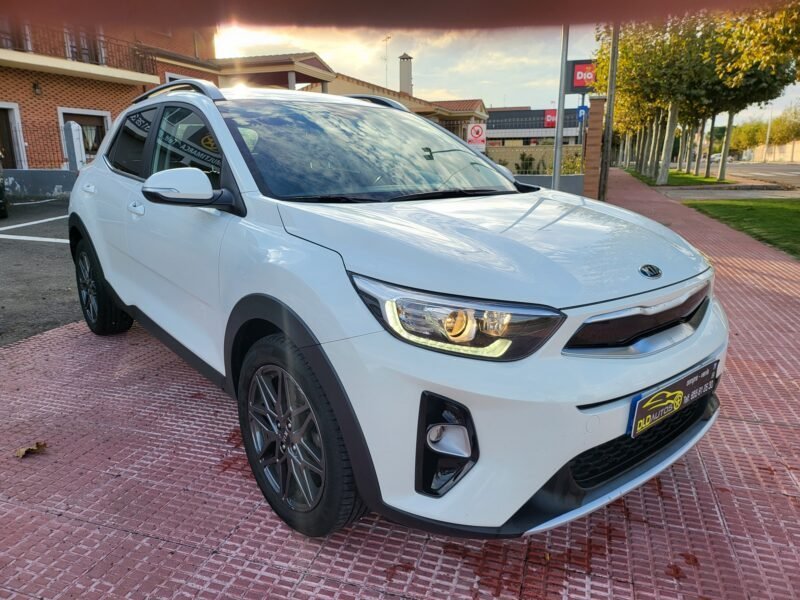KIA STONIC 1.0 TGCI BLACK EDITION