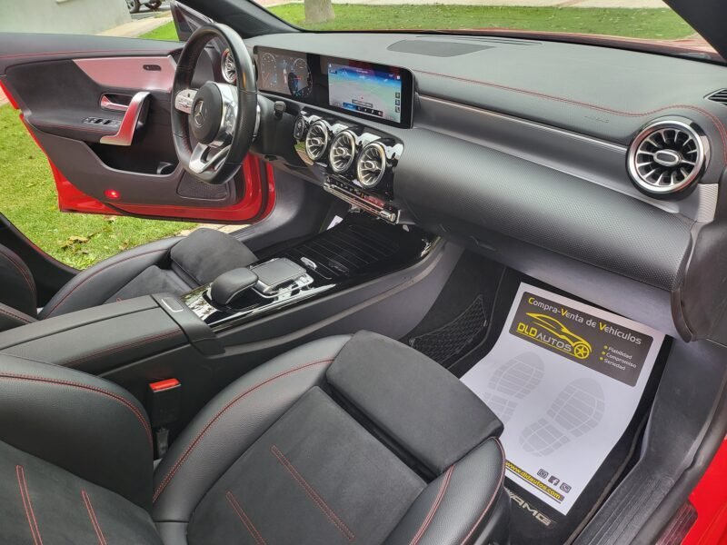 MERCEDES-BENZ CLA 200 AMG SHOOTING BRAKE