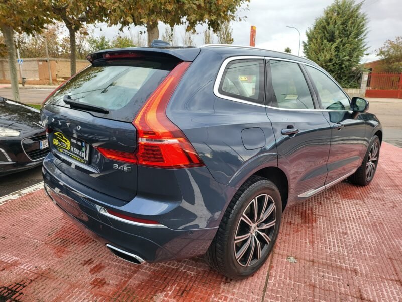 VOLVO XC60 B4 INSCRIPTION