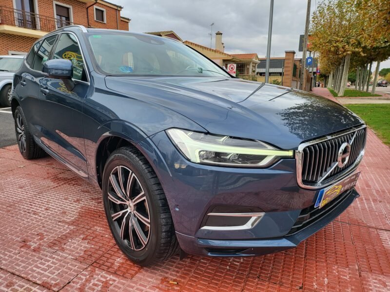 VOLVO XC60 B4 INSCRIPTION