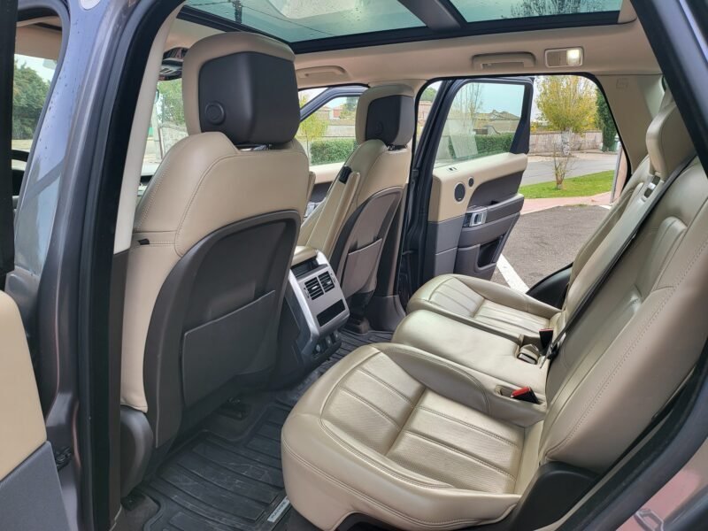 LAND-ROVER Range Rover Sport 3.0 SDV6 HSE