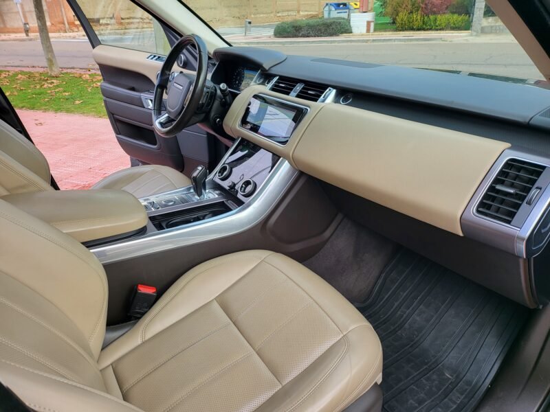 LAND-ROVER Range Rover Sport 3.0 SDV6 HSE