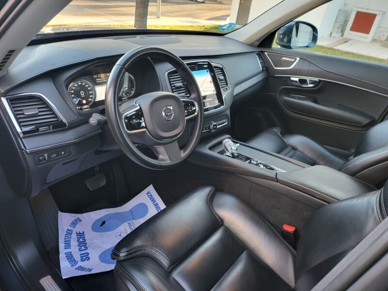 VOLVO XC90 T8 inscripción