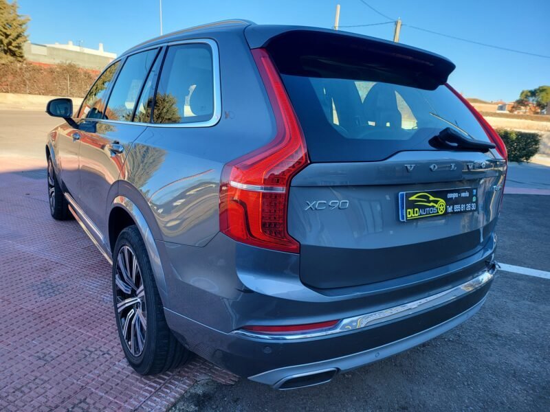 VOLVO XC90 T8 inscripción