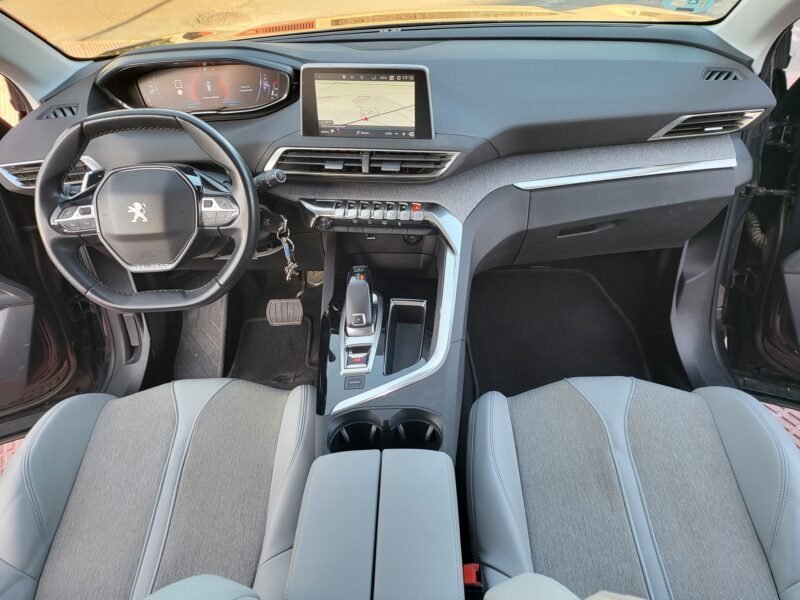 PEUGEOT 3008 ALLURE 1.5