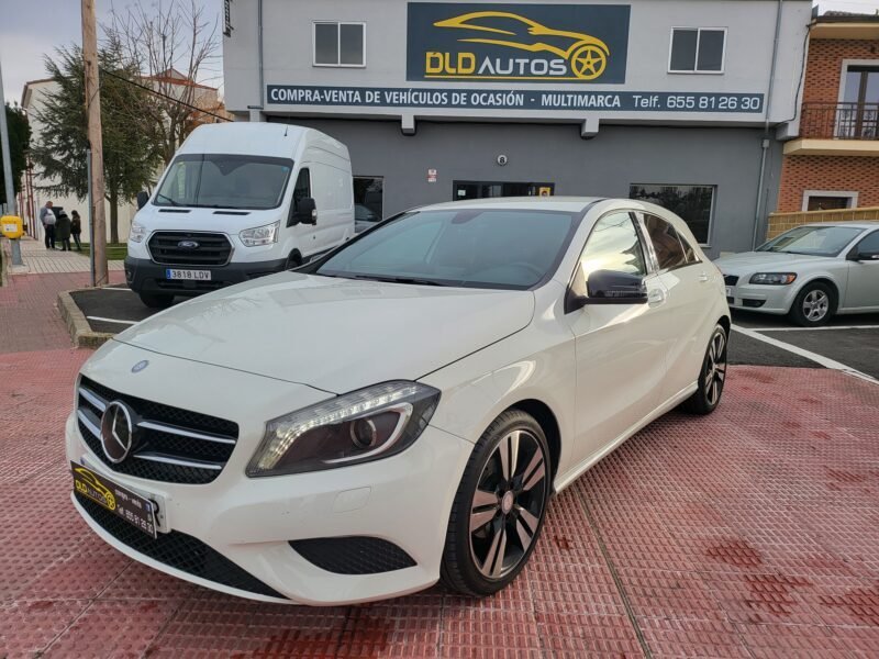 MERCEDES-BENZ CLASE A 180 cdi