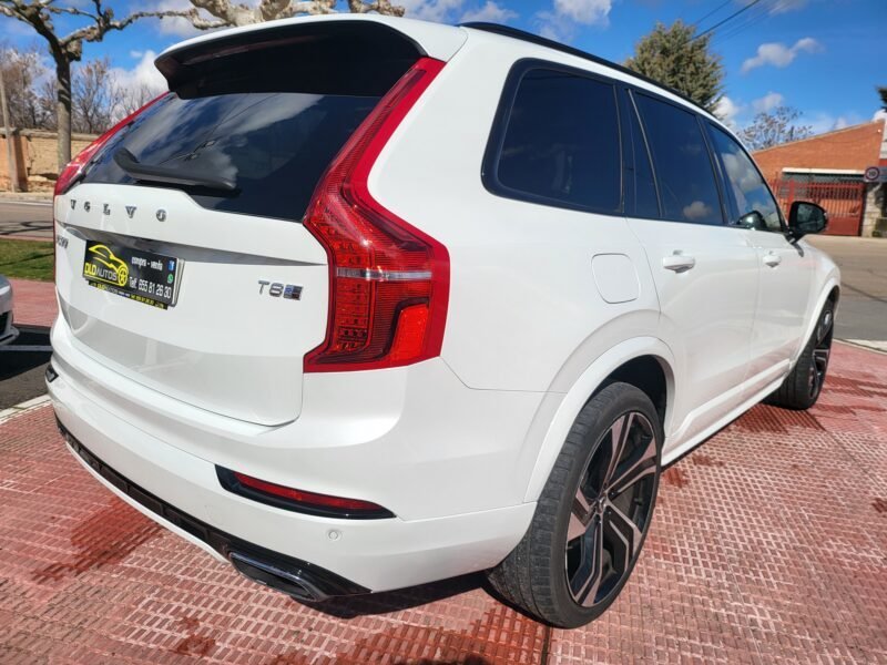 VOLVO XC90 AWD T8 R DESING