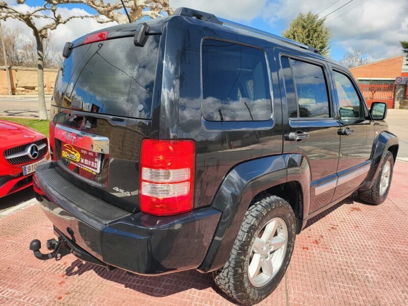 JEEP CHEROKEE 2.8 CRD