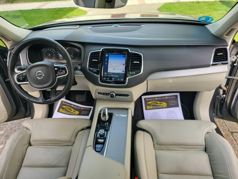 VOLVO XC90 T8 inscripción